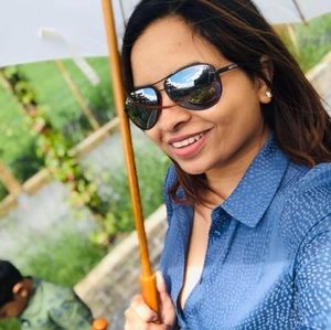 Meet your Posher, Reena